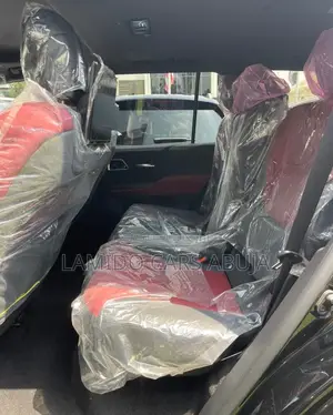 New Toyota Land Cruiser LC300 2025 Black