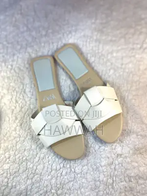 Flat Women Shoe