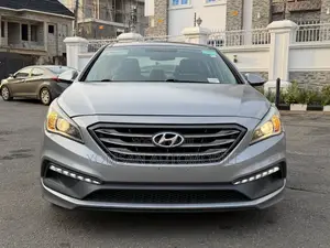 Hyundai Sonata Limited 2.0T Seban (2.0L 4cyl 6A) 2016 Silver