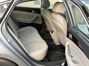 Hyundai Sonata Limited 2.0T Seban (2.0L 4cyl 6A) 2016 Silver