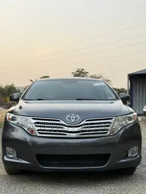 Toyota Venza V6 AWD 2010 Gray