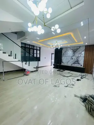5bdrm Duplex in Lekki Phase 1 for rent