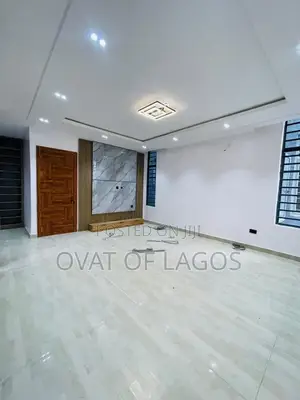 5bdrm Duplex in Lekki Phase 1 for rent