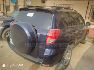 Toyota RAV4 V6 2007 Blue