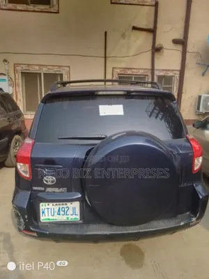 Toyota RAV4 V6 2007 Blue
