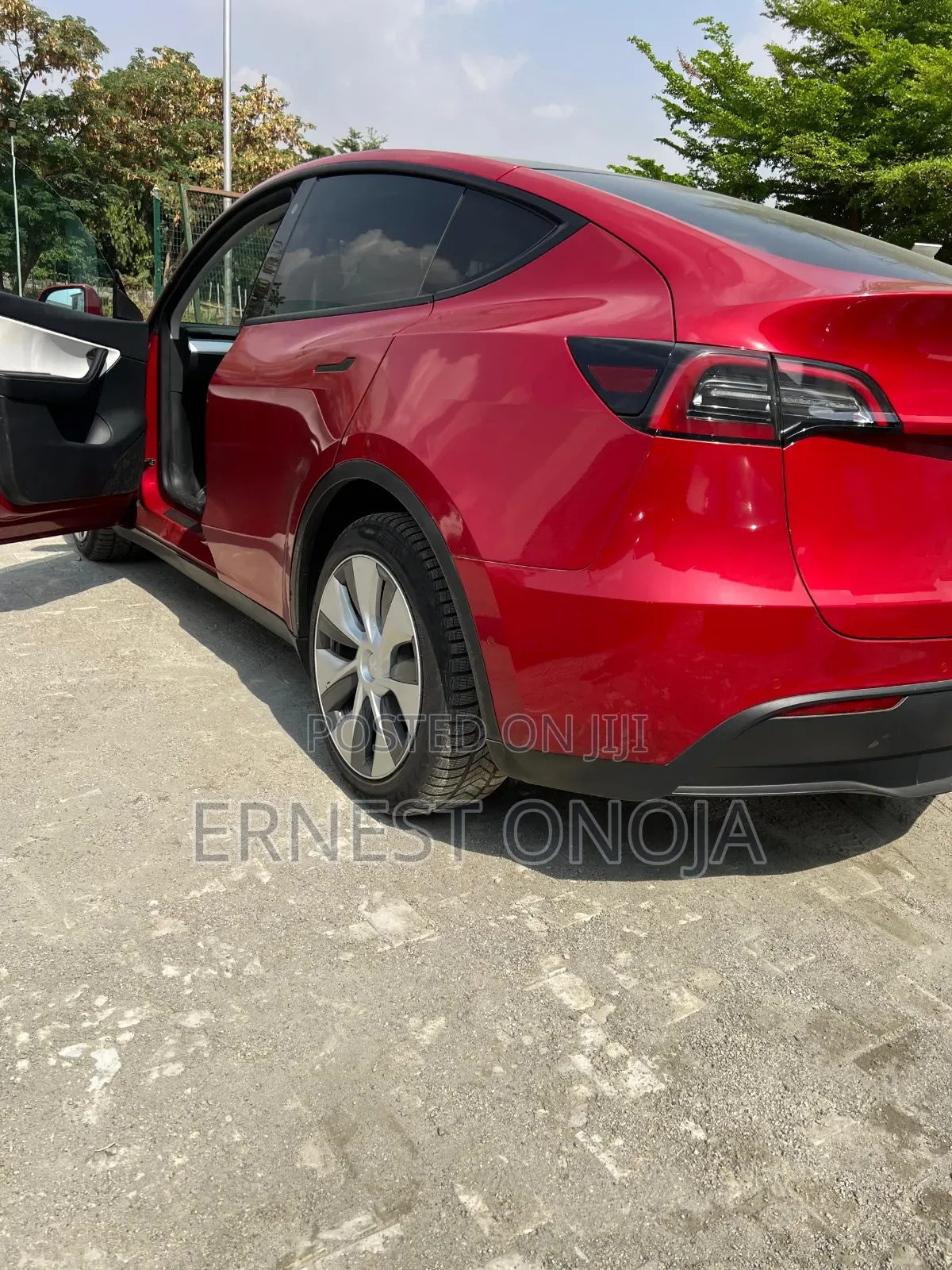 Tesla Model Y 2021 Red