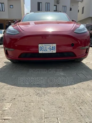 Tesla Model Y 2021 Red
