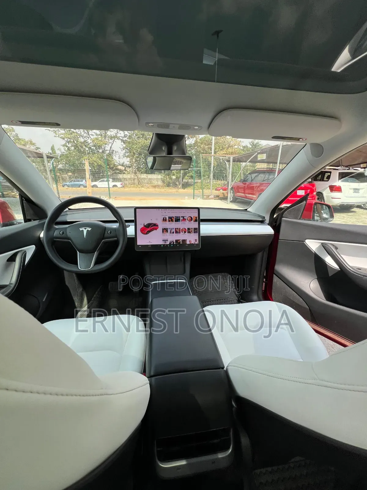 Tesla Model Y 2021 Red