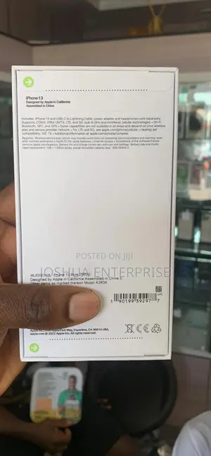 New Apple iPhone 13 256 GB Blue