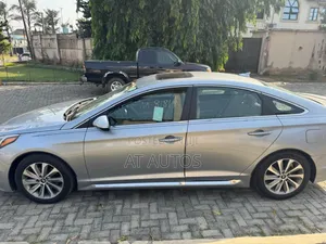 Hyundai Sonata Limited PZEV 4dr Sedan (2.4L 4cyl 6A) 2014 Gray