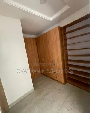 4bdrm Duplex in Lekki for rent