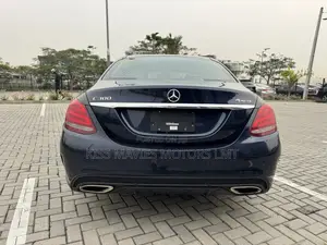 Mercedes-Benz C300 Sport 4Matic Sedan AWD (2.0L 4cyll 7A) 2016 Blue