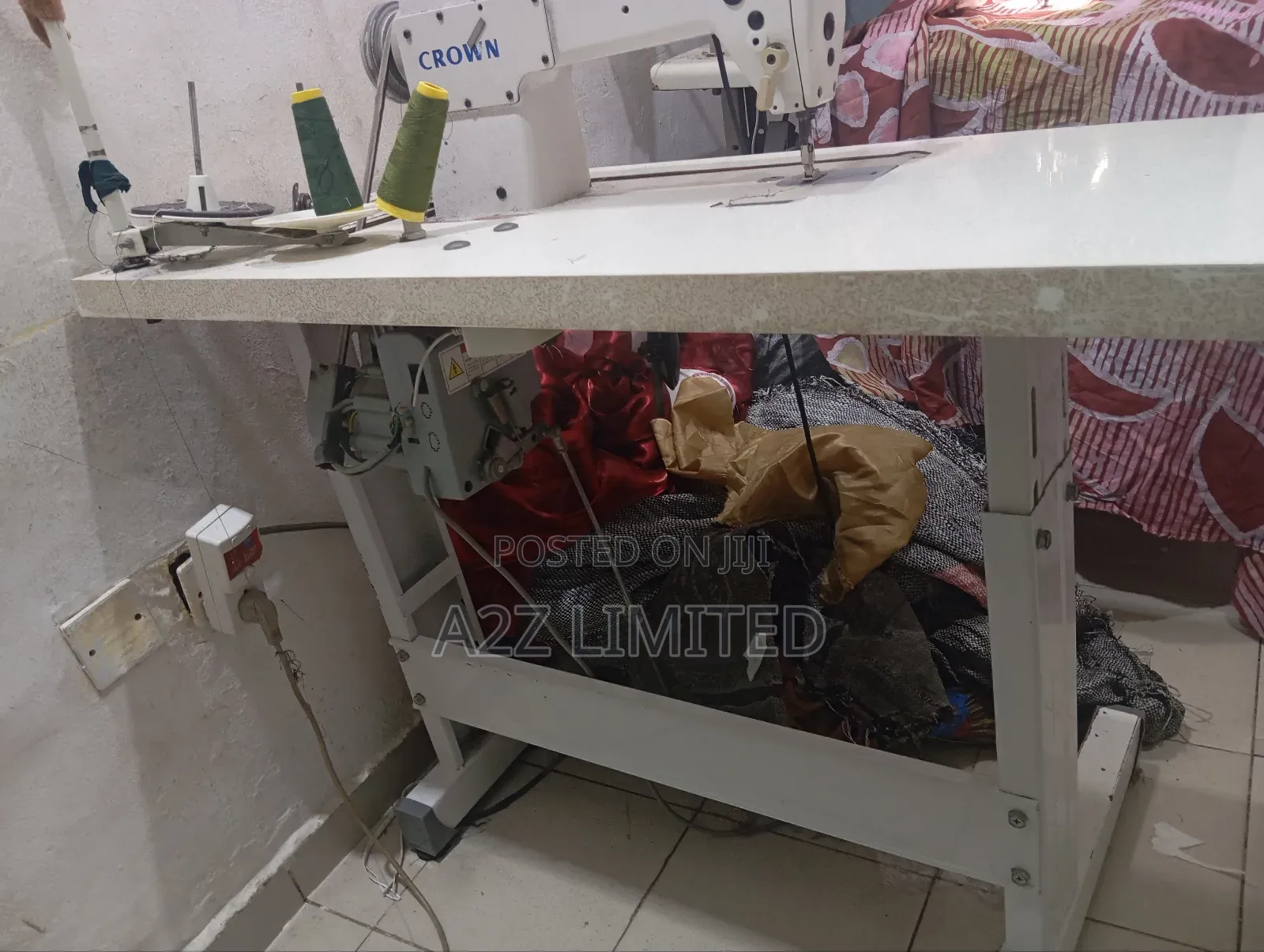 Crown Industrial Sewing Machine