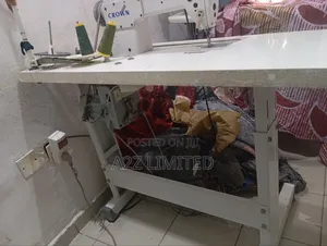 Crown Industrial Sewing Machine
