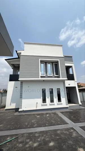 Furnished 5bdrm Duplex in Oluyole Estate for sale