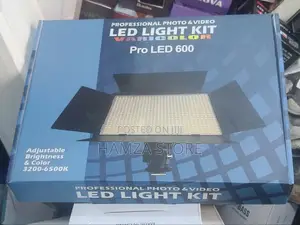 Proled 600 Led Light Kit With Double Batteries and Tripod Stand