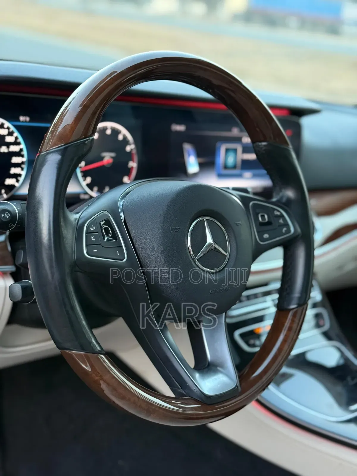 Mercedes-Benz E400 2018 White