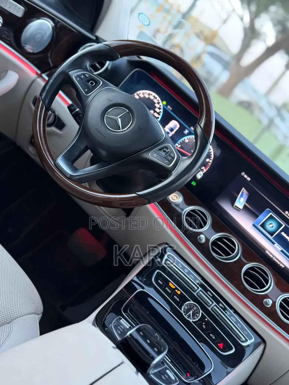 Mercedes-Benz E400 2018 White