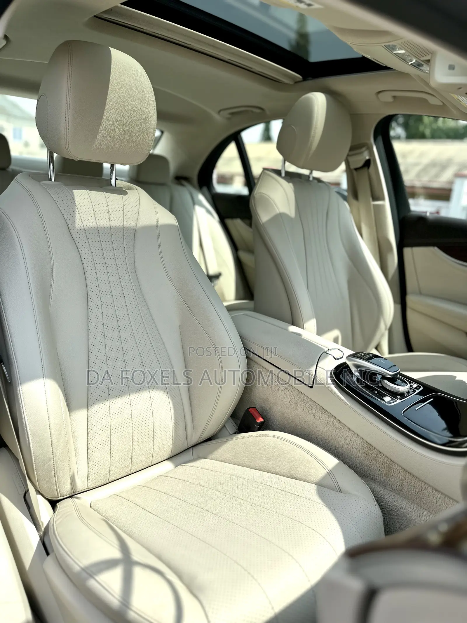 Mercedes-Benz E300 2018 Blue