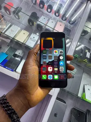 Apple iPhone 6s 32 GB Silver