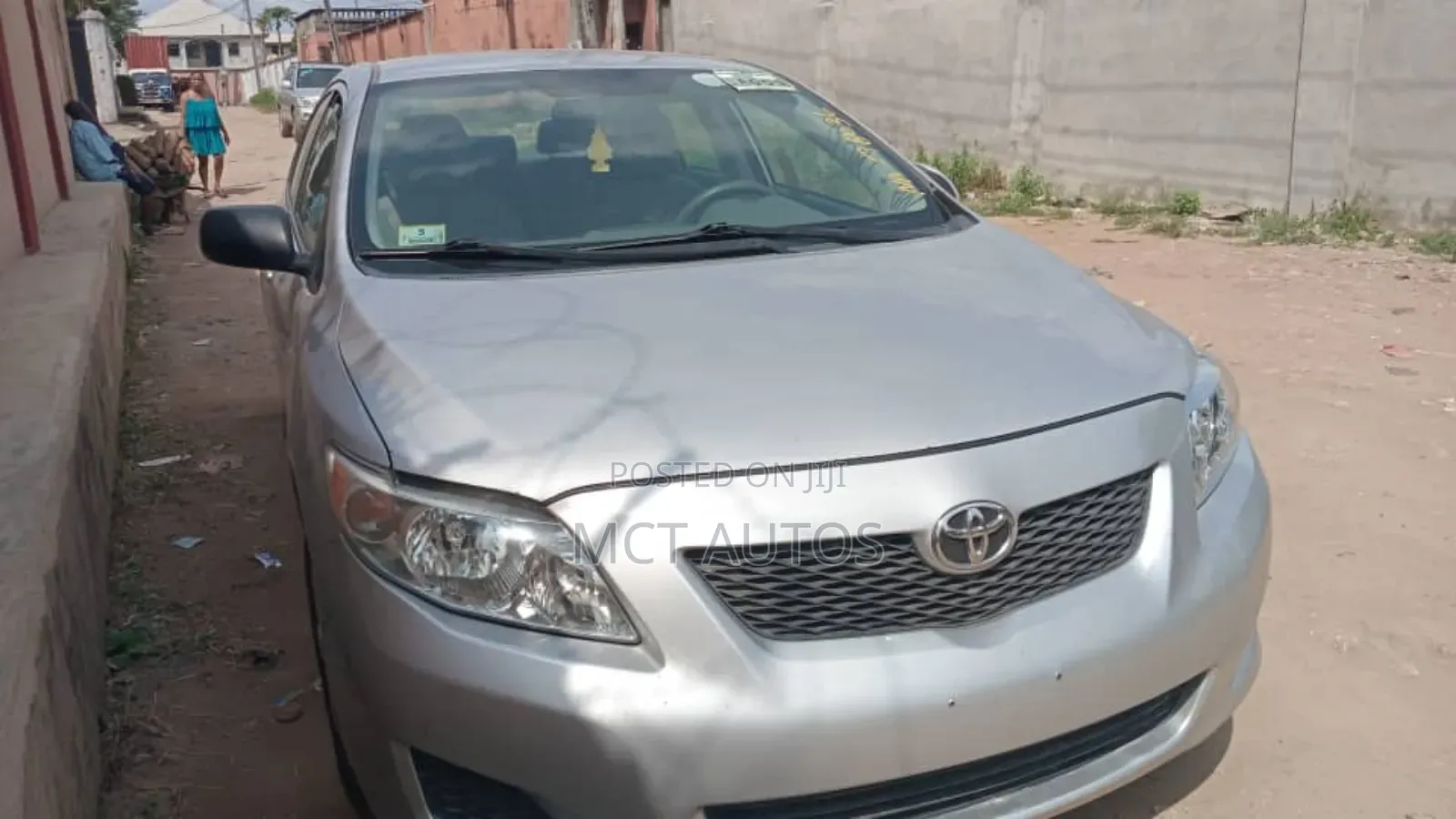 2010 Toyota Corolla LE 4dr Sedan (1.8L 4cyl 4A)