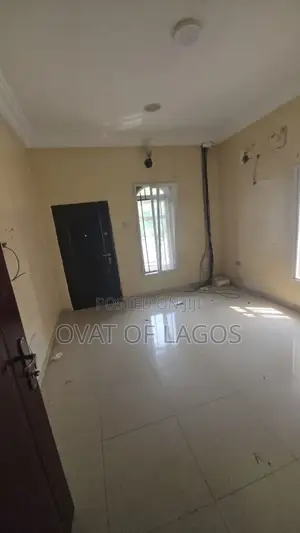 5bdrm House in Lekki Phase 1 for rent
