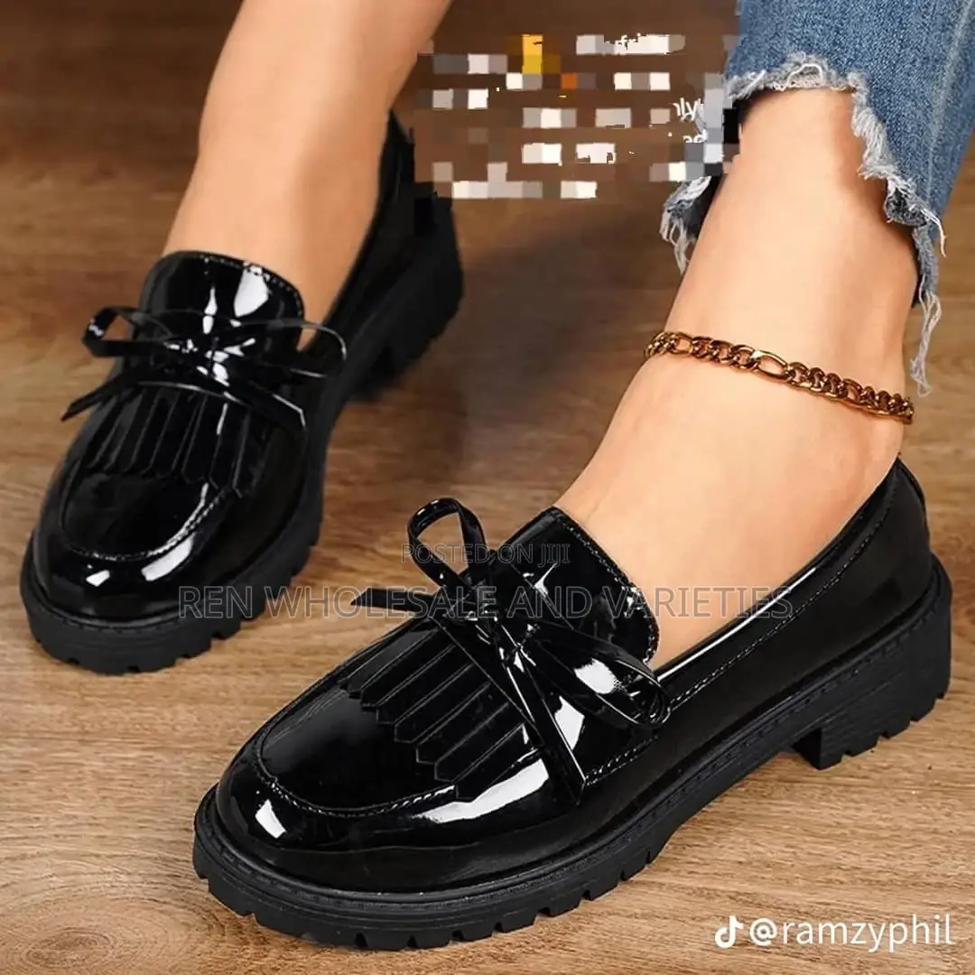 Single Sow Loafers