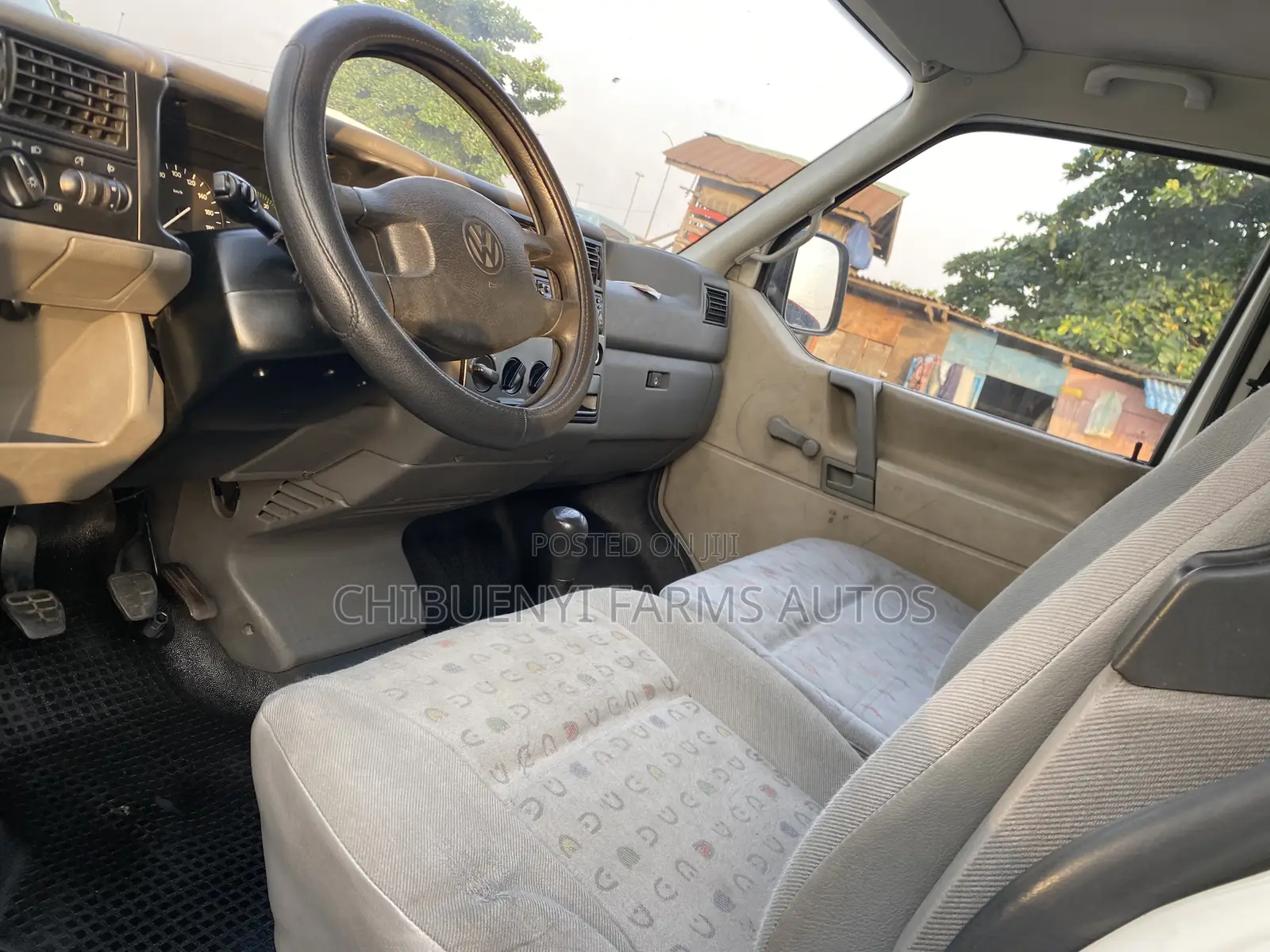 Volkswagen Transporter 2004 White