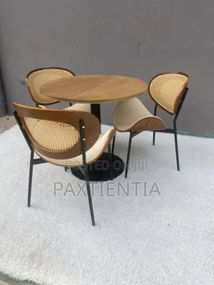 Asymmetric/Irregular Shaped Chairs