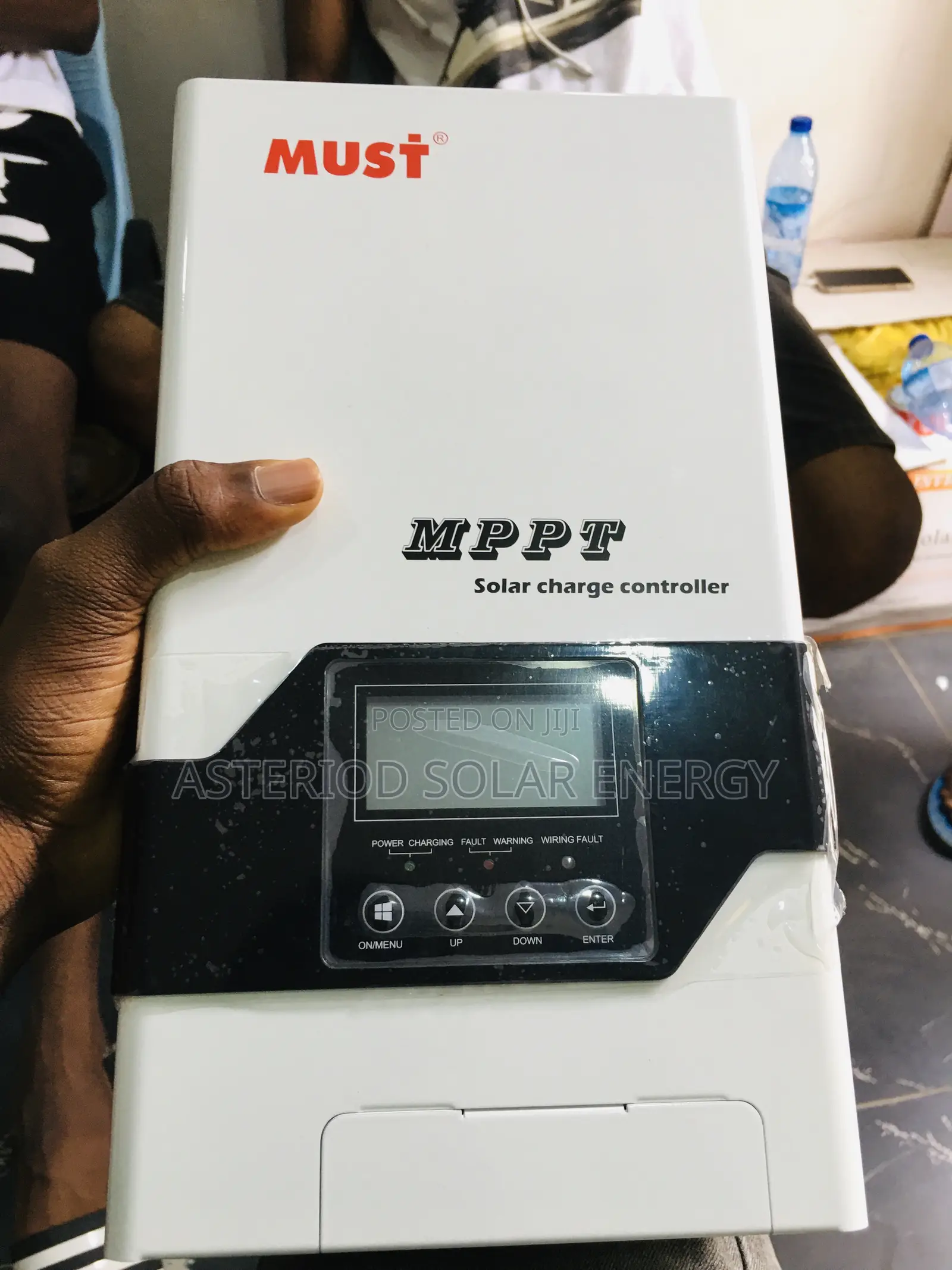 60amps Must MPPT Solar Charge Controller
