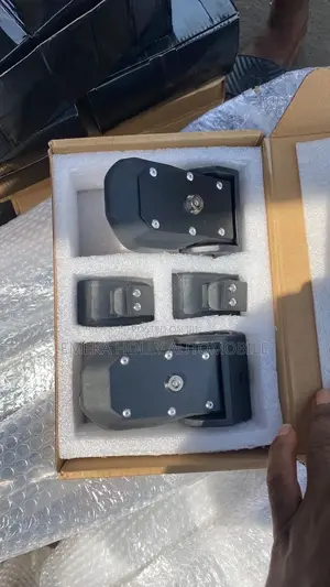 Jeep Wrangler JK/JL Heavy Duty Locking Hood Bonnet Catch Kit With Keys
