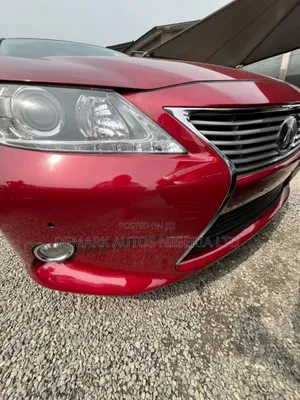 Lexus ES 2014 Red