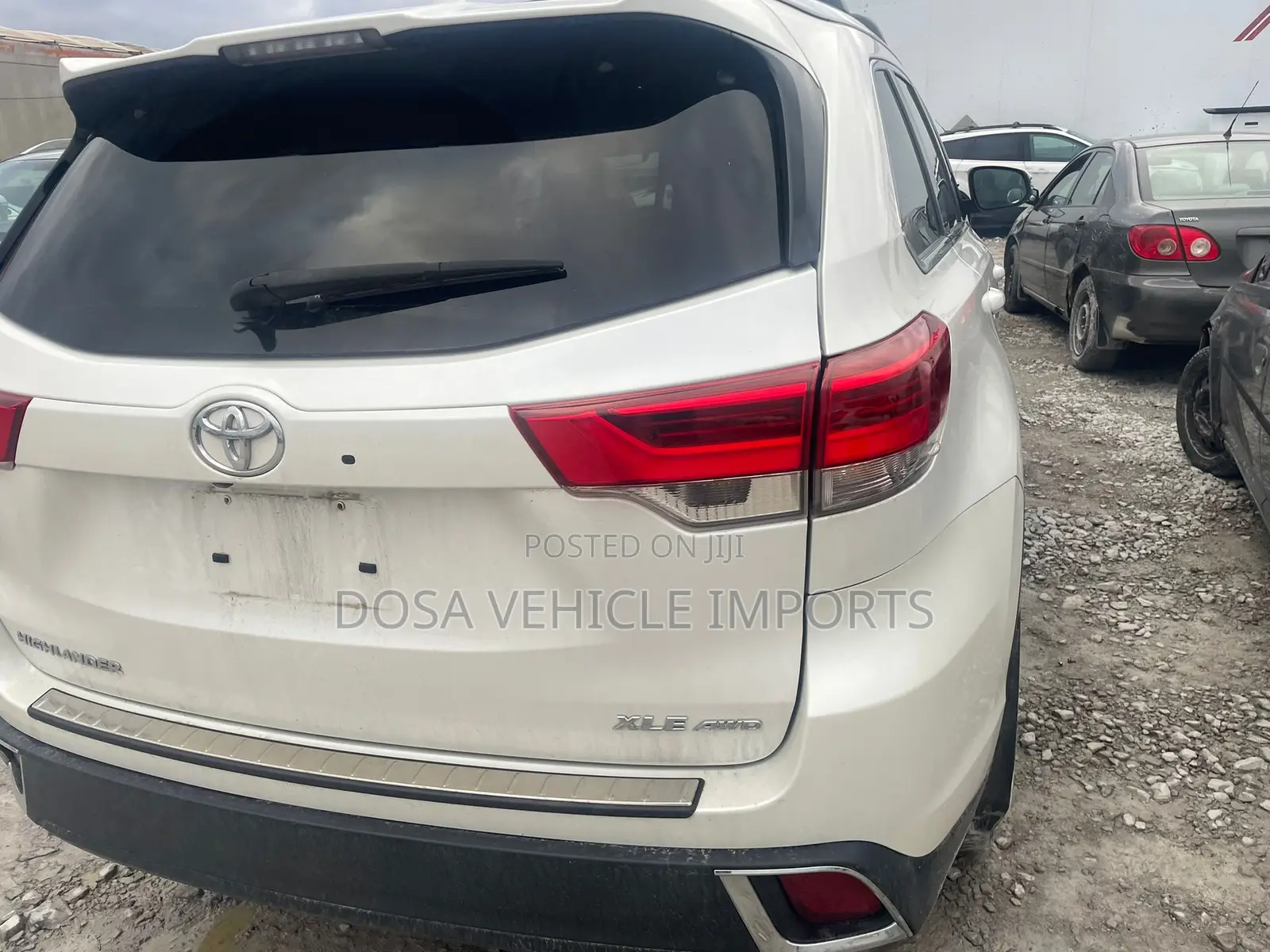 2018 Toyota Highlander XLE 4x4 V6 (3.5L 6cyl 8A) - Image 1