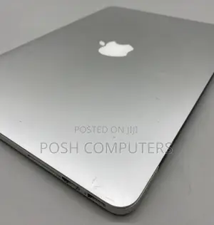 Laptop Apple MacBook Pro 2015 8GB Intel Core I5 SSD 512GB