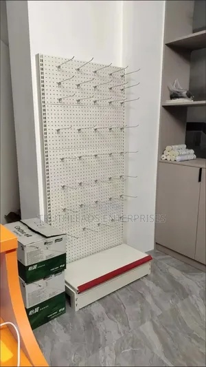 Gondola Single Shelve With White 40 Peg Hooks