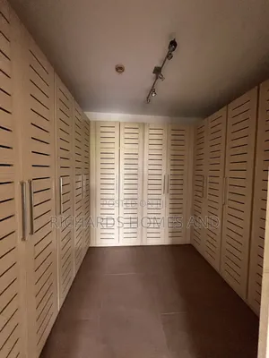 3bdrm Apartment in Ikoyi for rent