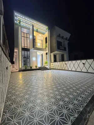 Furnished 5bdrm Duplex in Ajah for sale