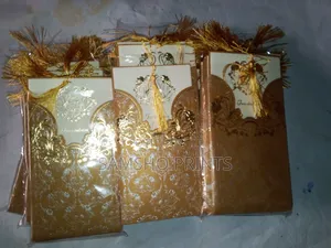 Customized Wedding Invitation (Iv)