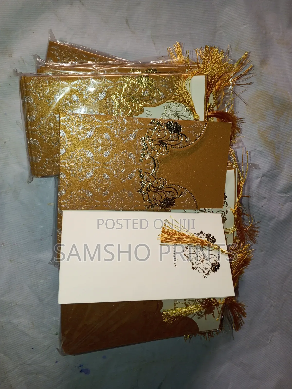 Customized Wedding Invitation (Iv)