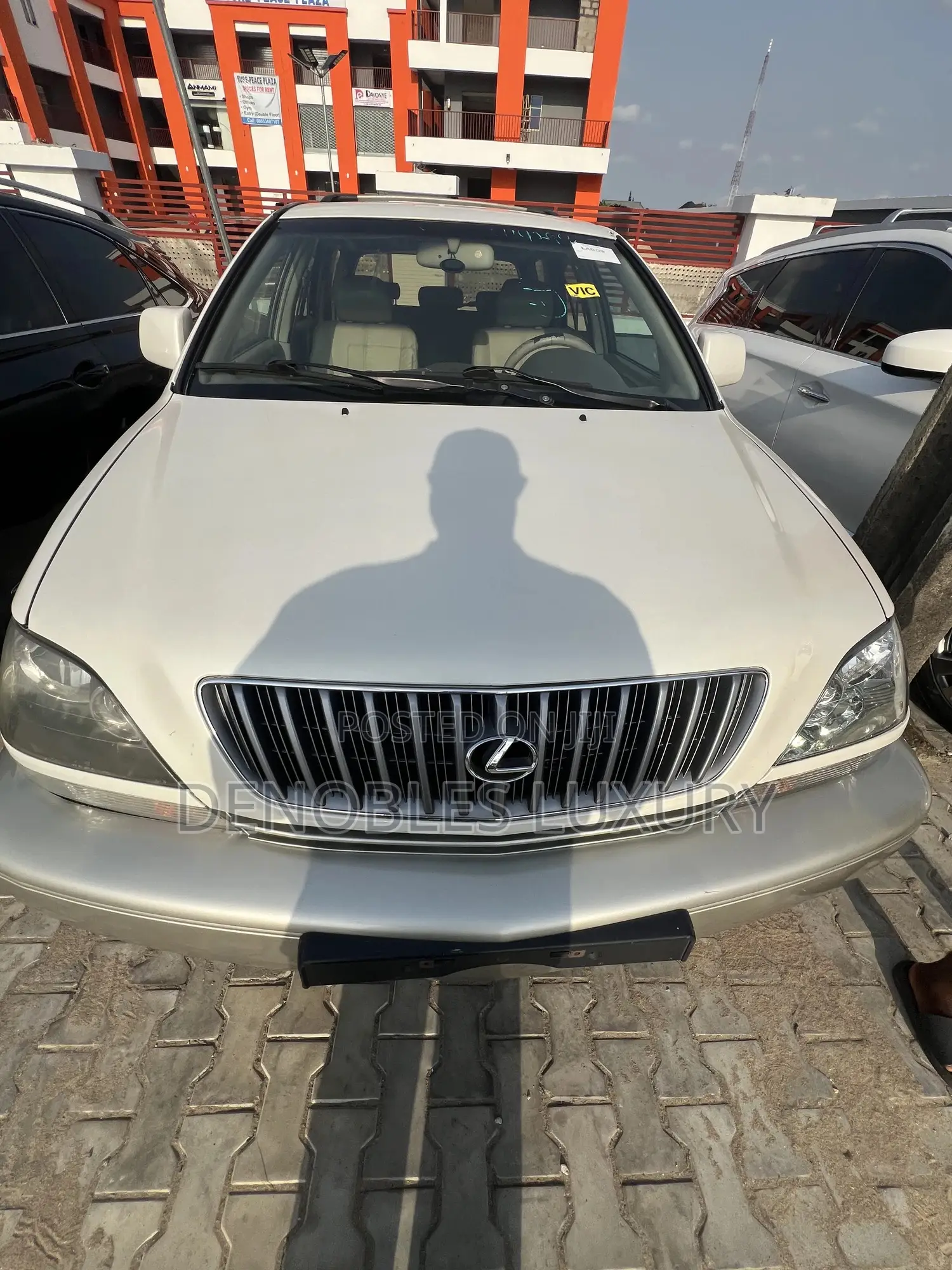 Lexus RX 2003 White in Ojo - Cars, Emmanuel Tobechi | Jiji.ng