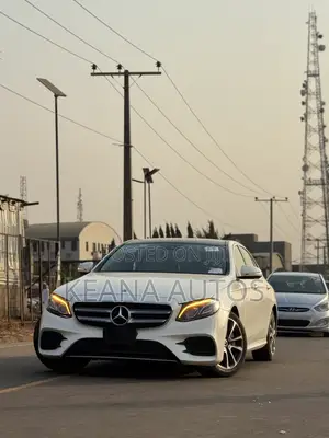 Mercedes-Benz E400 2019 White