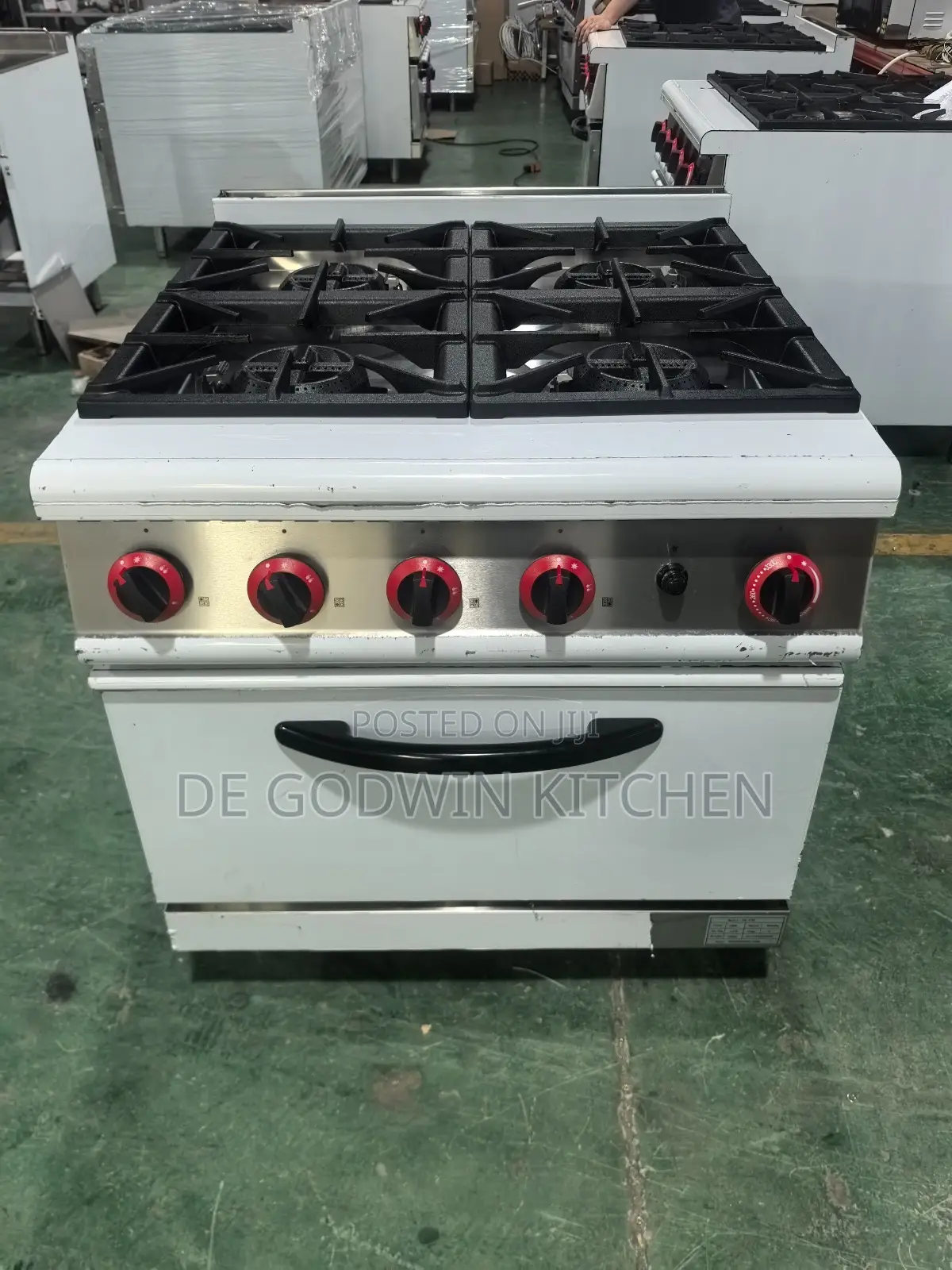 4 Burners Gas Cooker With Oven Available