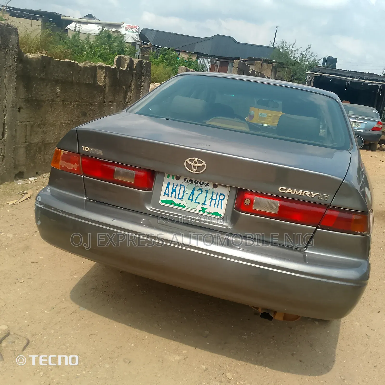 2000 Toyota Camry LE 4dr Sedan (2.2L 4cyl 4A)