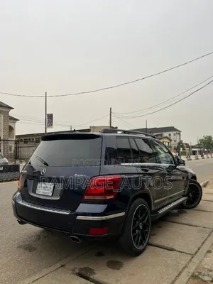 Mercedes-Benz GLK-Class 2010 Blue