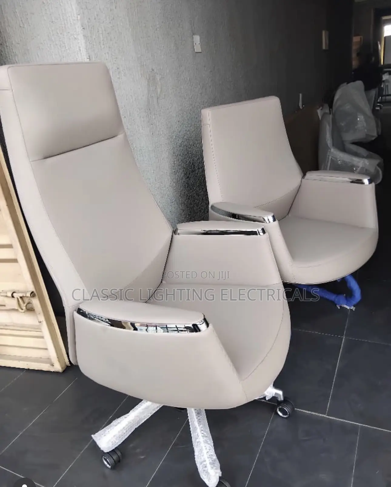 Exclusive Office Chair