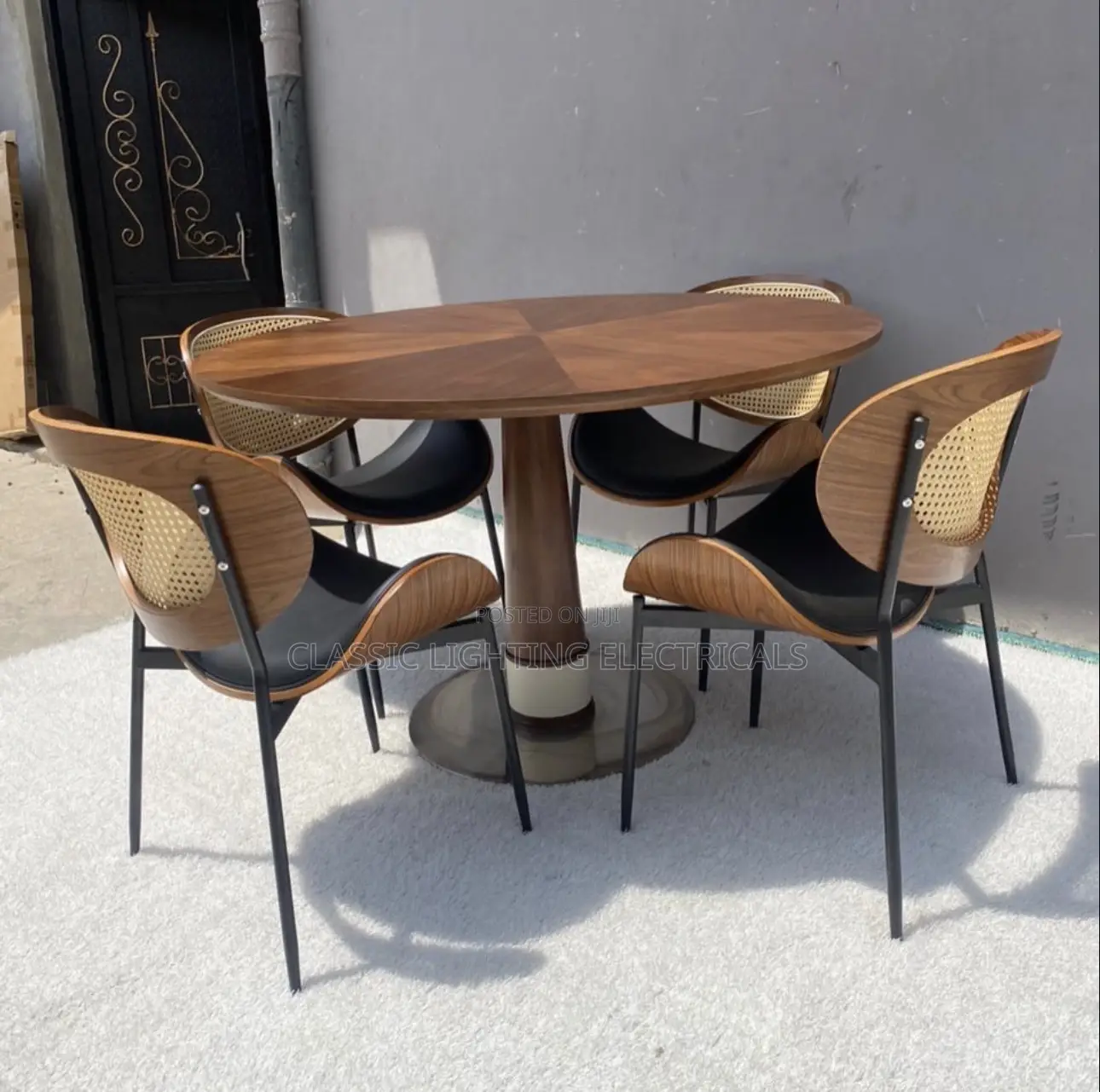 Mini Restaurant/Dining Table Set