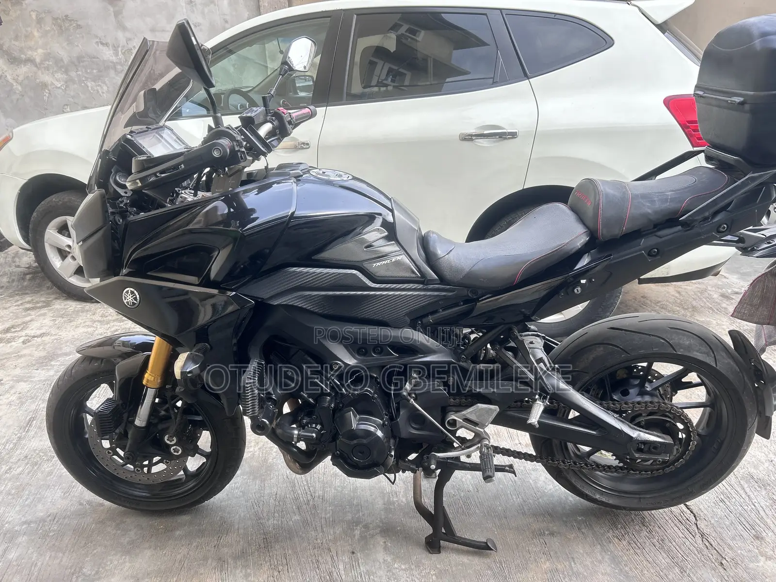 Yamaha 2018 Black