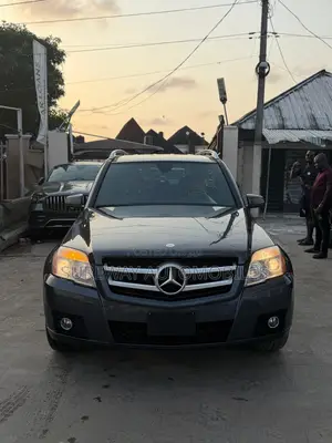 Mercedes-Benz GLK-Class 350 4MATIC 2010 Black