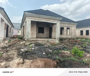 3bdrm Bungalow in Goshen Estate, Benin for sale