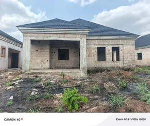 3bdrm Bungalow in Goshen Estate, Benin for sale